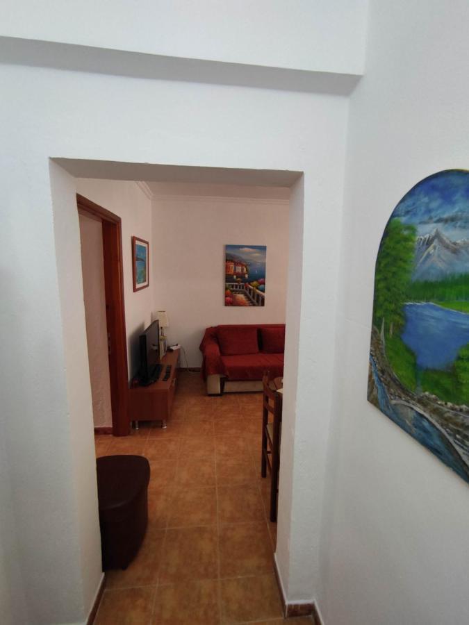 Rias Apartment Sarandë Exterior foto